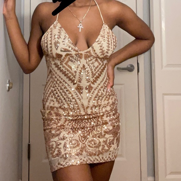 Dresses | Rose Gold Sequin Dress Size Small | Poshmark Dresses | Rose Gold Sequin Dress Size Small | Poshmark
